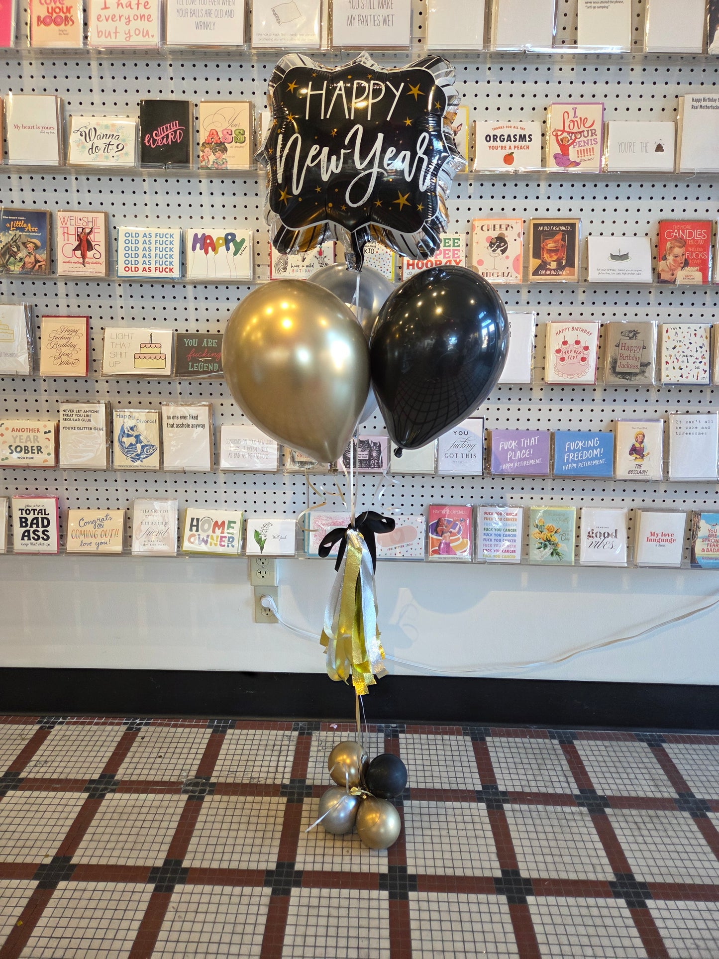 NYE Signature Helium Bundles