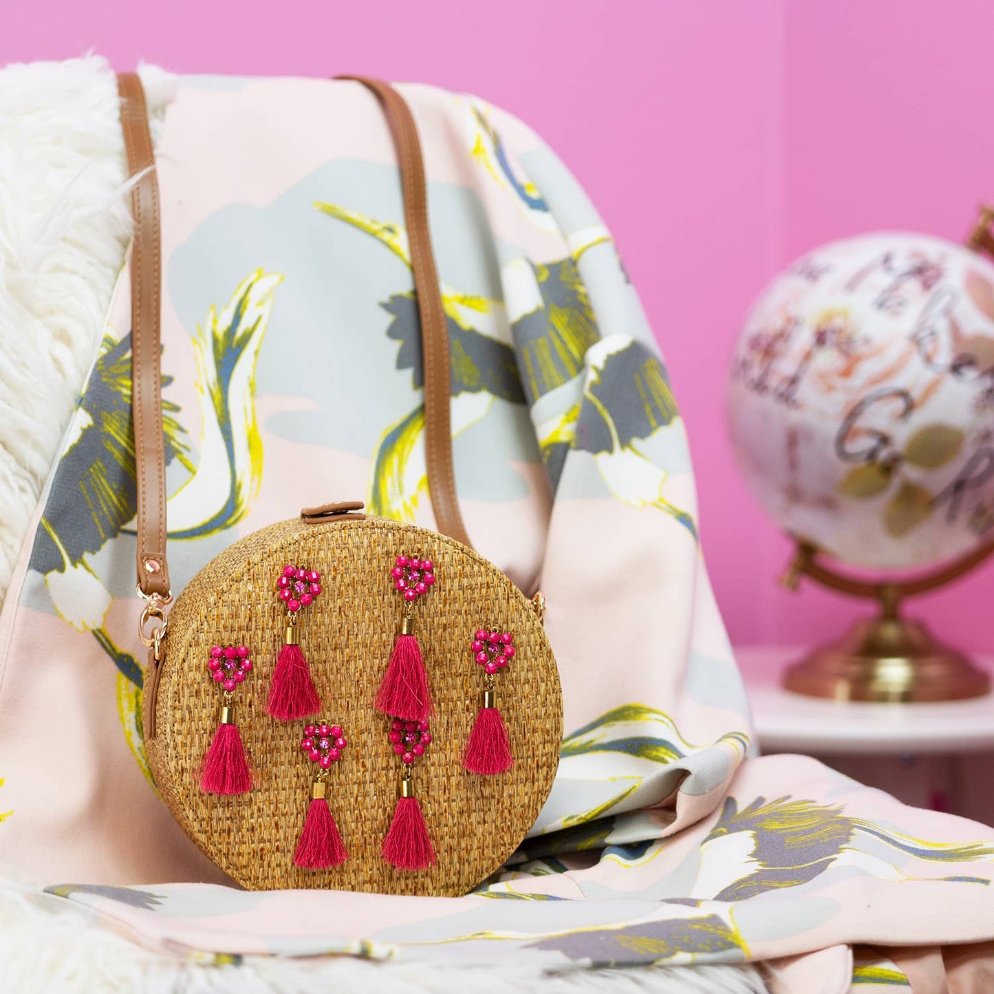 Circle Tassel Handbag - Pink