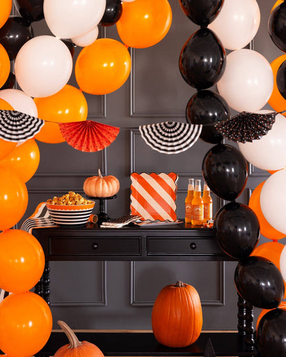 Striped 10" Paper Plate Set