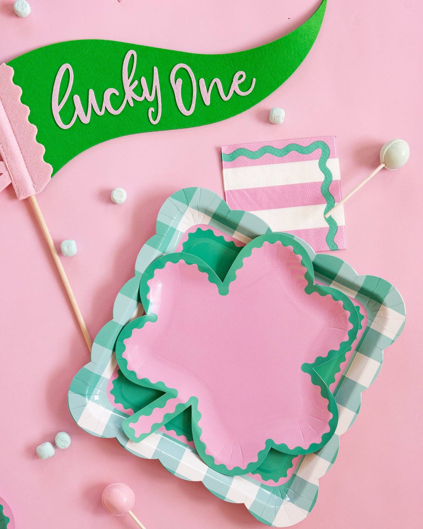 Pink and Green Gingham Scalloped Square Plate