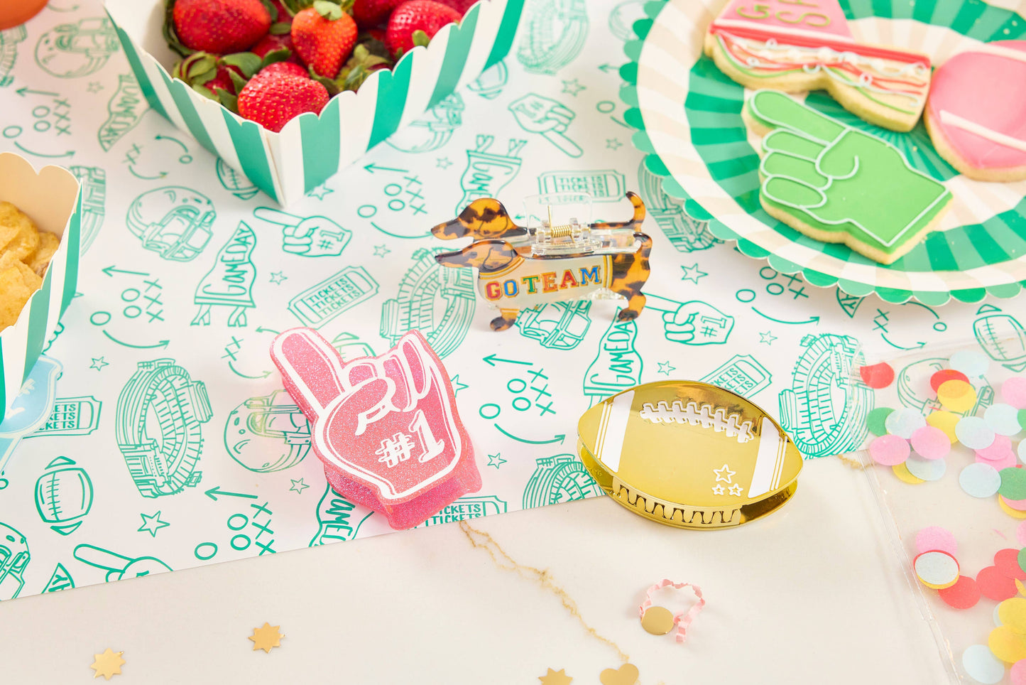 GO FOR THE GOLD FOOTBALL CLAW CLIP