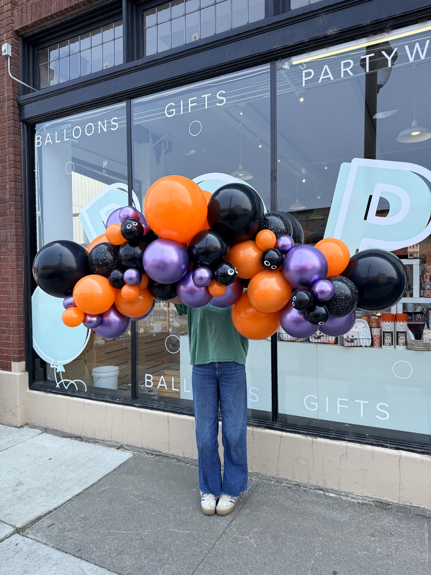 Grab + Go Garland - Creepy Crawly
