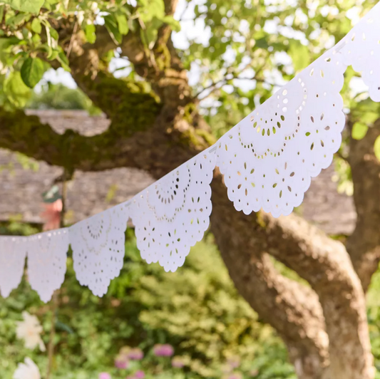 Broderie Anglaise Lace White Pennant Garland